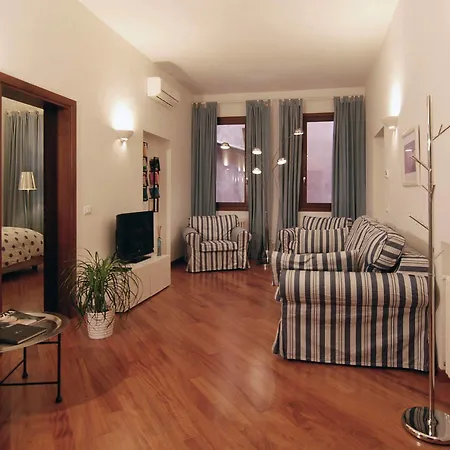 Sarai Velence