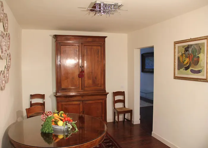 Apartament Sarai *