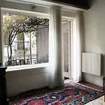 Sarai Venice