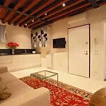 Apartment Sarai Venice
