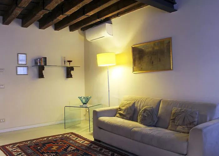 Sarai Lägenhet Venedig